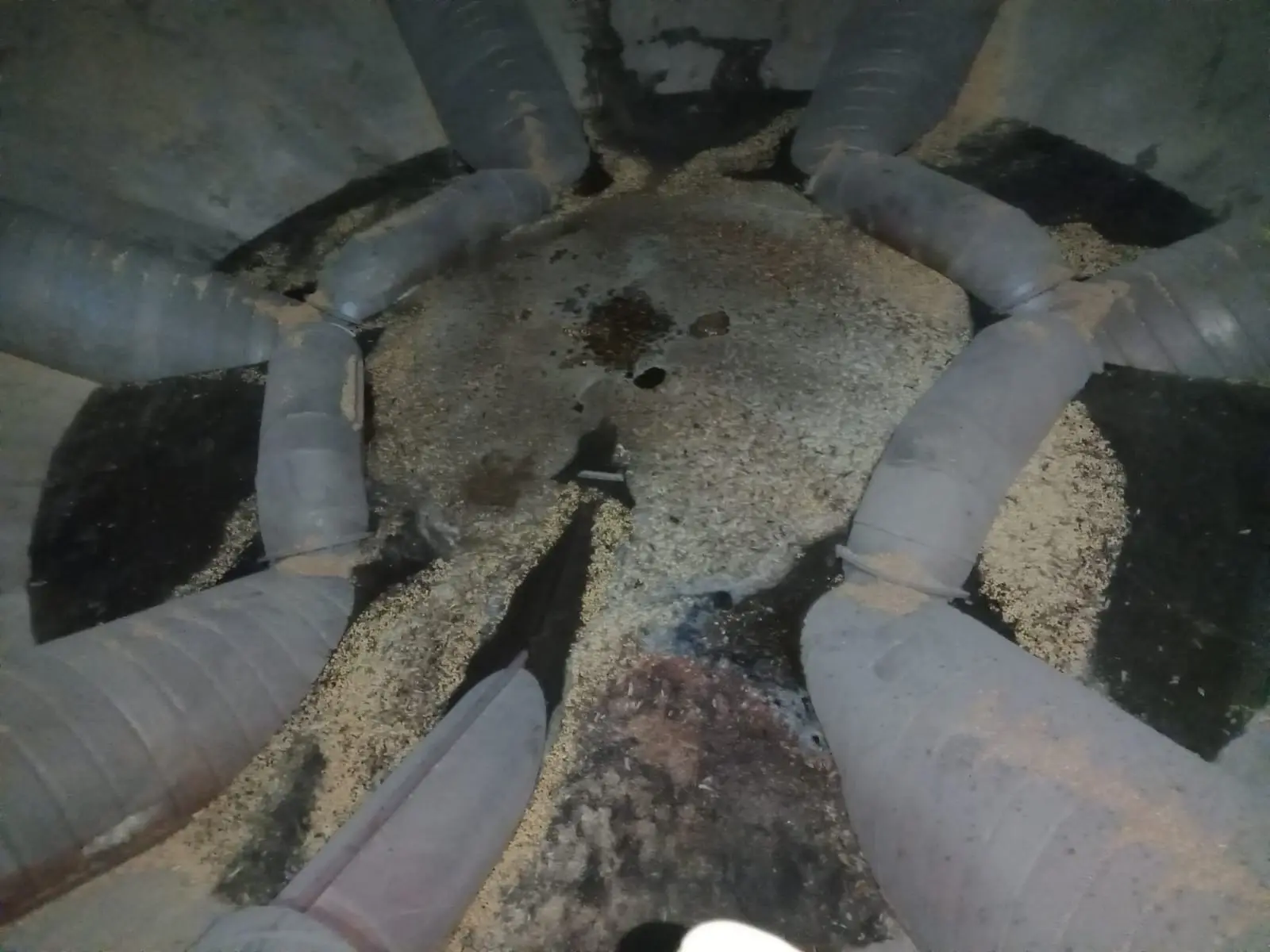 Impermeabilización en el interior de un silo