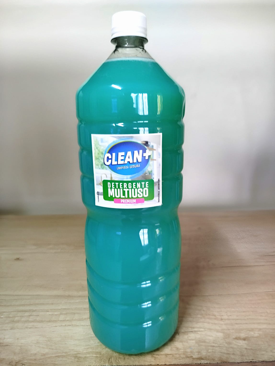 Detergente Multiuso Premium 2 L