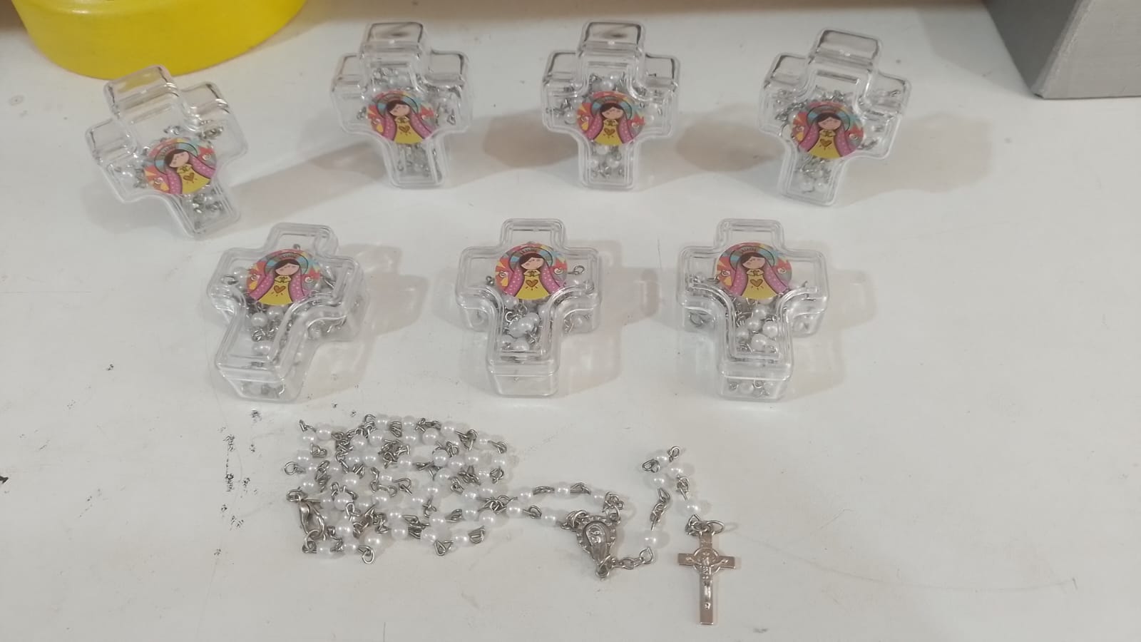 Rosarios con estuche