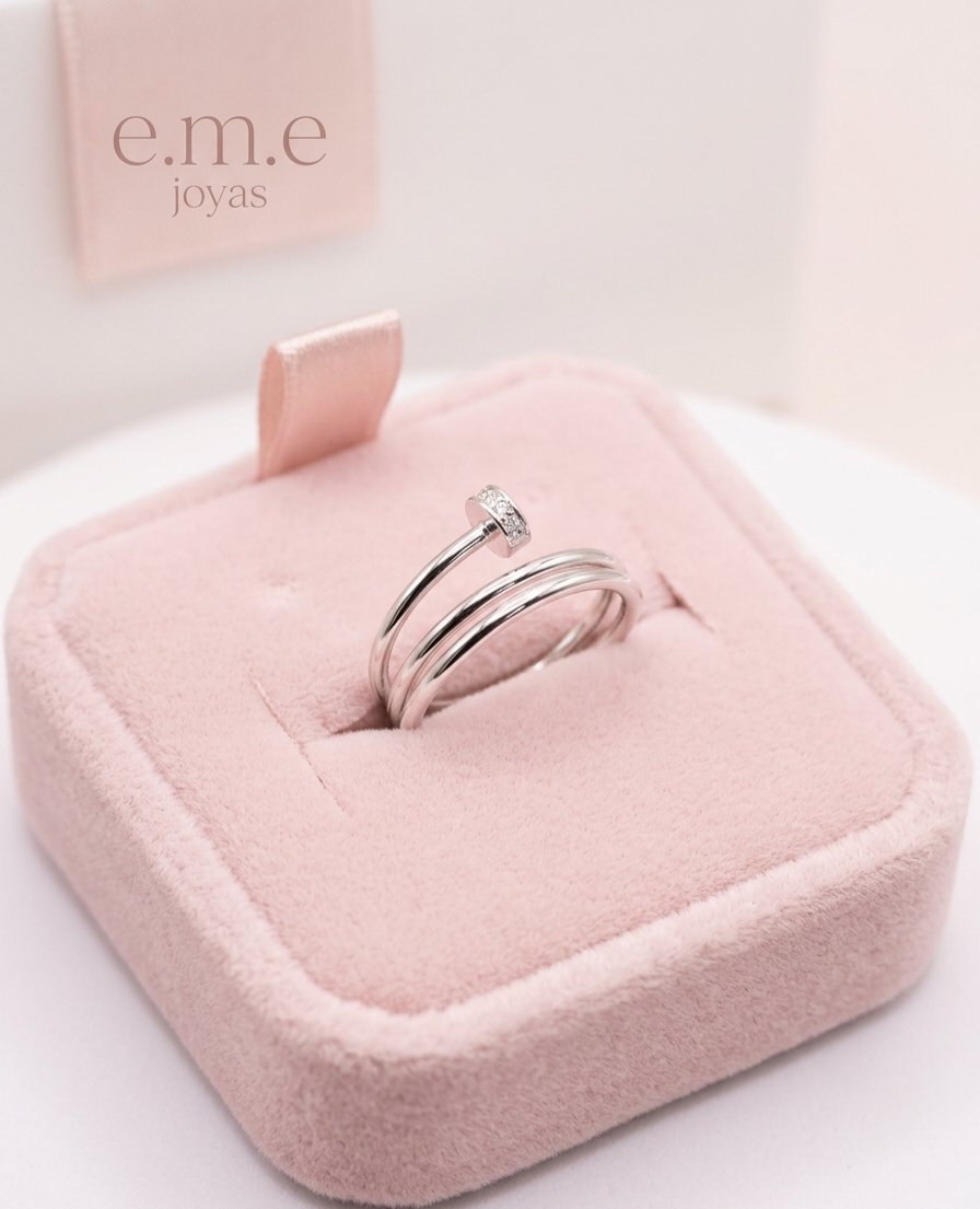 Anillo clavo de plata